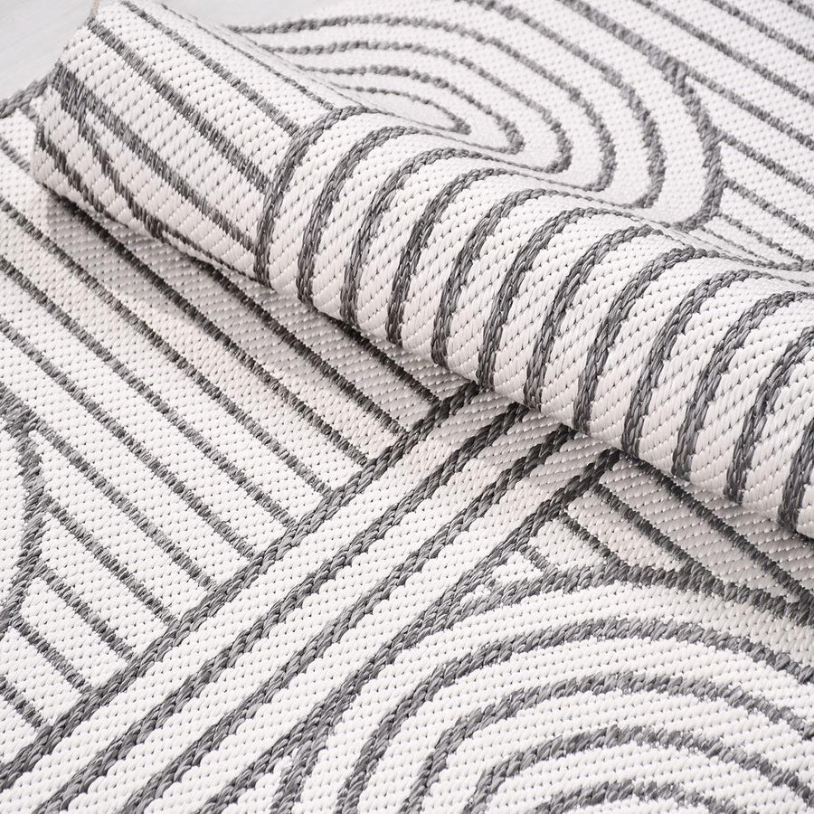 White and Grey Geometric Cotton Area Rug – in the hallway