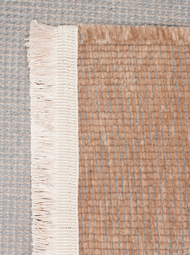 Varni Vizon Düz Yüzeyli Toprak Tonlu Modern Kilim – kenar detayı