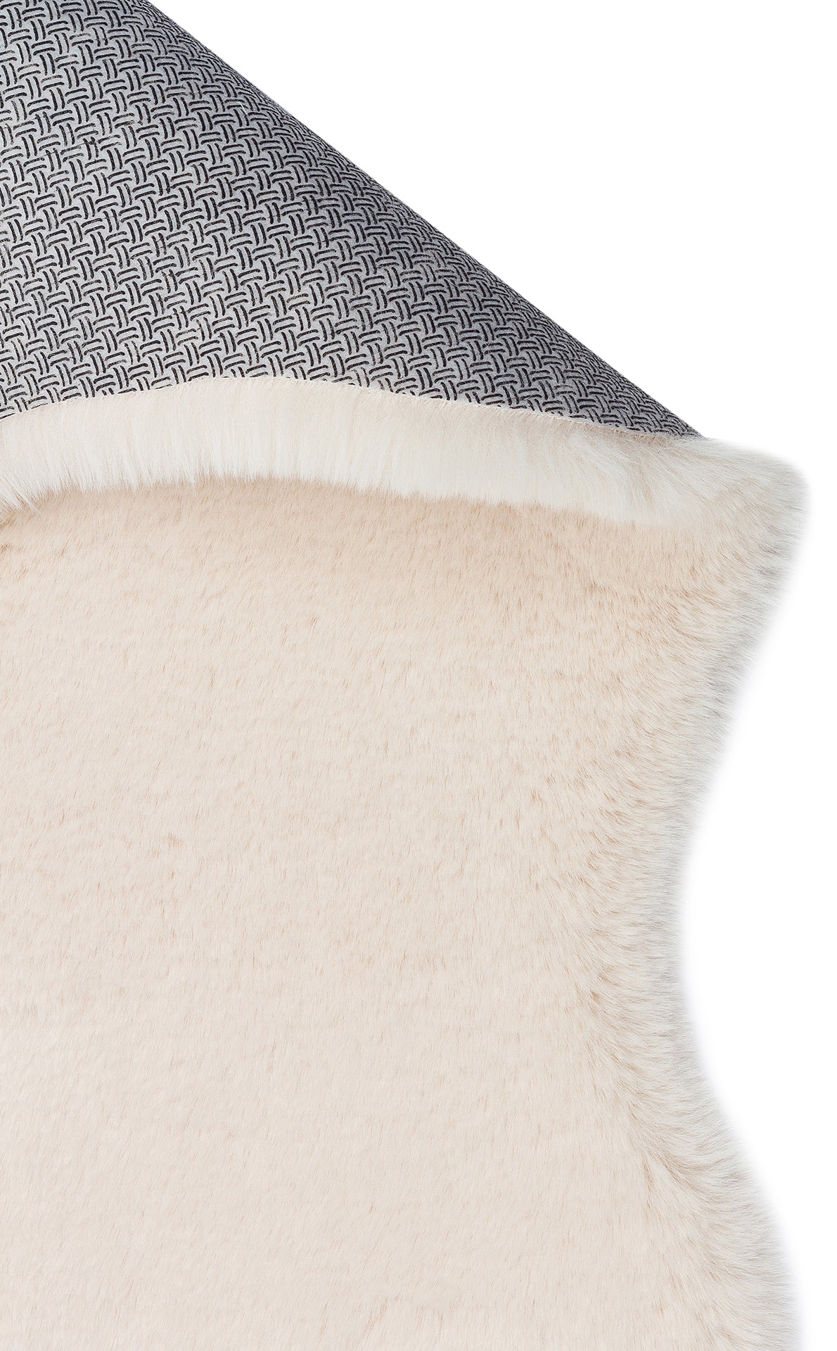 Lumeka Krem Düz Post Form Polyester Suni Kürk Halı – görsel 2