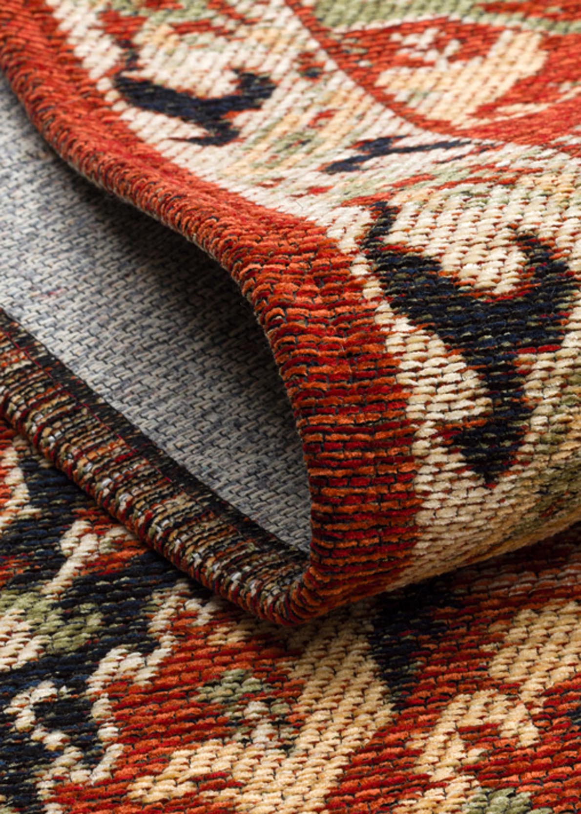 Ludor Kırmızı Siyah Geometrik Desenli Klasik Kilim – arka yüz görünümü