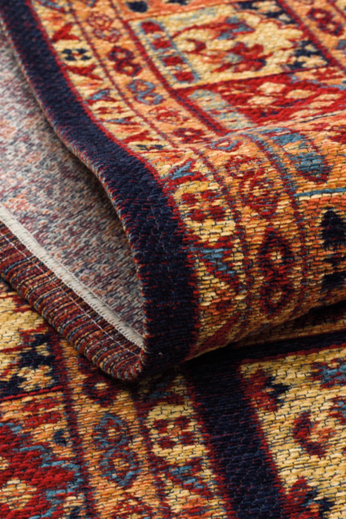 Ludor Klasik Lacivert Kırmızı Geometrik Desenli Kilim – genel görünüm