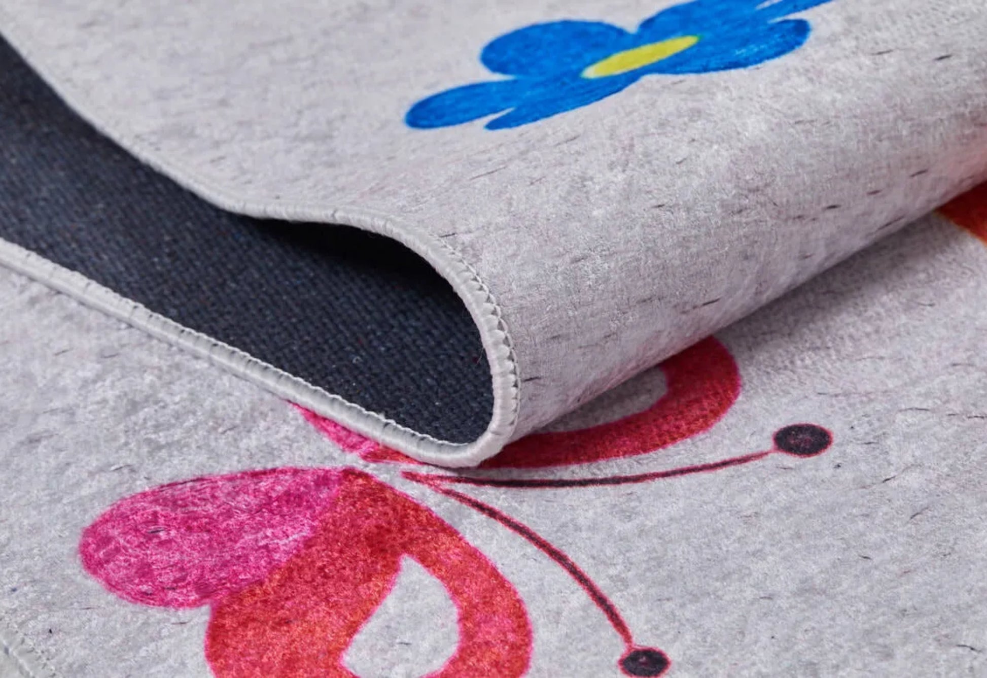 Cadiz Pembe Figürlü Dijital Baskı Çocuk Odası Halısı Halınet