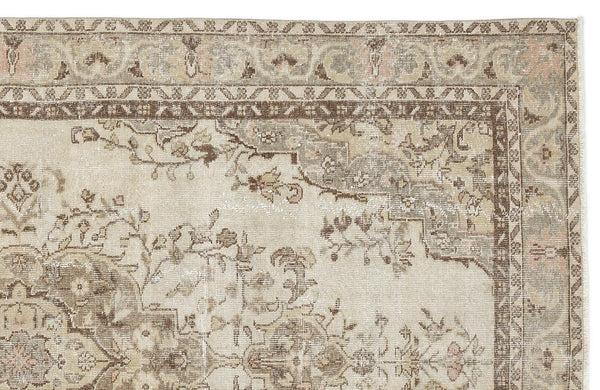 Bej Anadolu Eskitme Madalyonlu Yün Halı 178x285 - Özel Seri