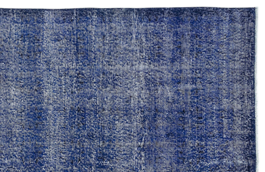 Modern Abstract Blue & Grey Wool Rug 188x295 cm (6'2" x 9'8") – in the living room