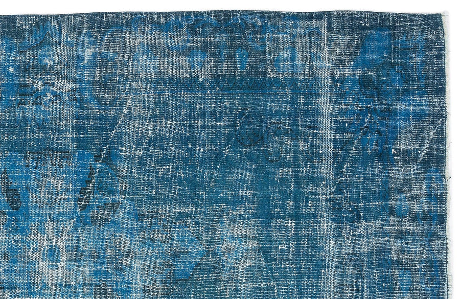 Abstract Blue & Anthracite Hand-Knotted Wool Rug 153x249 cm (5' x 8'2") – in the living room