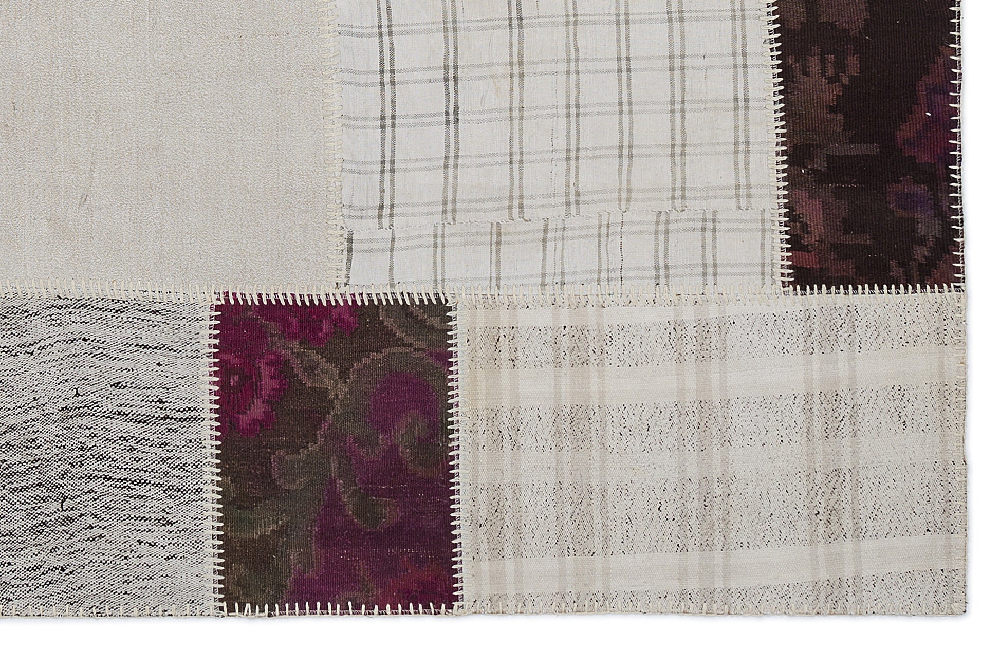 Teselya Beyaz Çiçekli Yün El Dokuma Halısı 160 x 230 Apex Unique