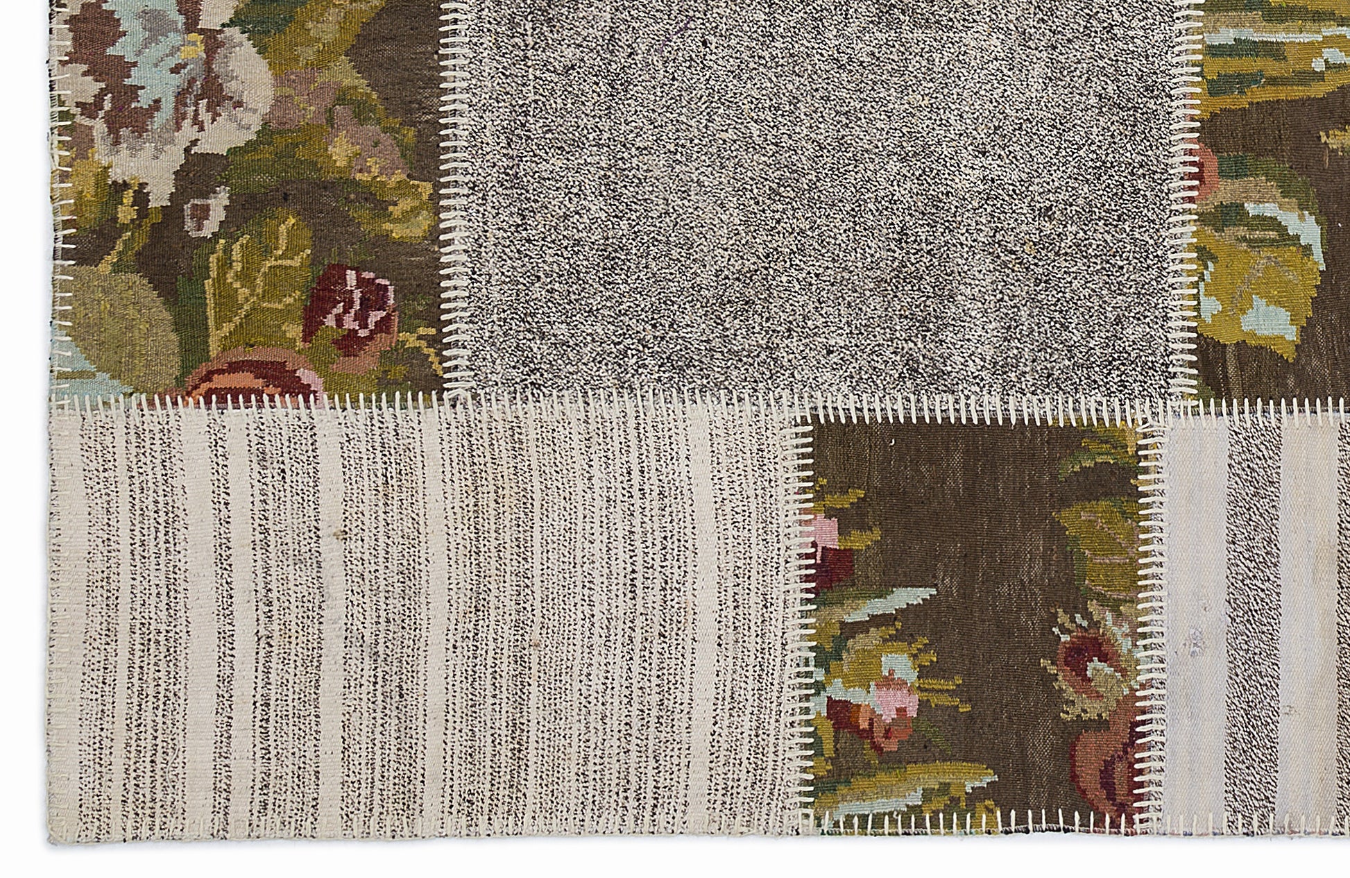 Teselya Bej Çiçekli Yün El Dokuma Halısı 160 x 230 Apex Unique