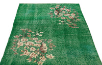 Grüner Vintage Wollteppich mit beigen Blumen 112x202 cm