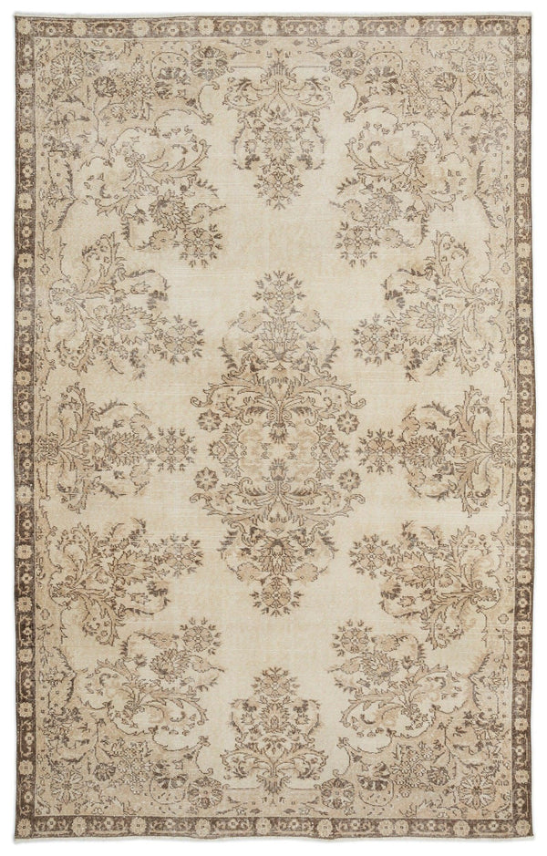 Bej Anadolu Eskitme Madalyonlu Yün Halı 191x307 - Özel Seri