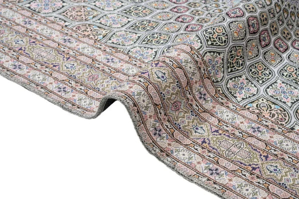 Bej Gri Dokulu Göbekli Halı - Yıkanabilir - Kaymaz Taban - Pati Dostu