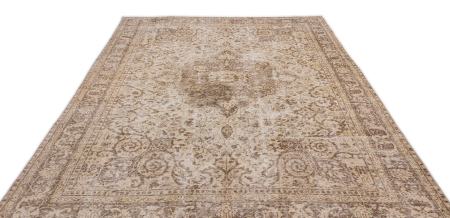 Bej Anadolu Eskitme Madalyonlu Yün Halı 219x301 - Özel Seri