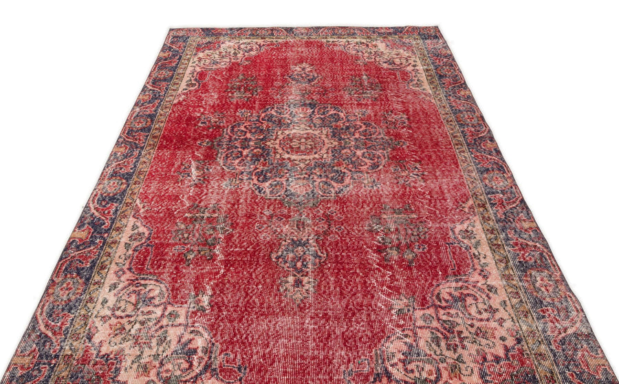 Kırmızı Anadolu Eskitme Madalyonlu Yün Halı 173x286 - Özel Seri