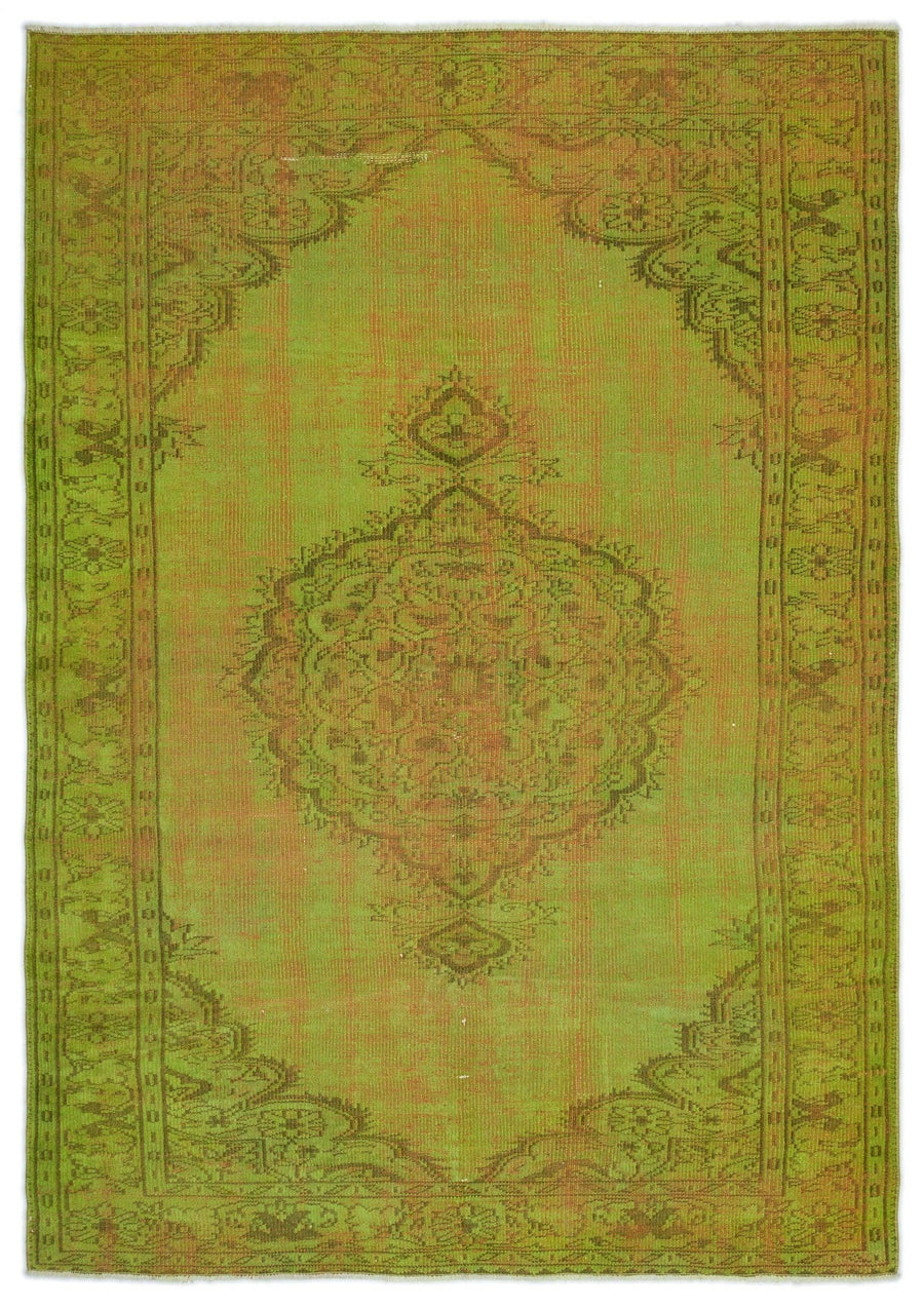 Green & Terracotta Medallion Turkish Kilim Rug 184x257 cm (6' x 8'5") – in the hallway