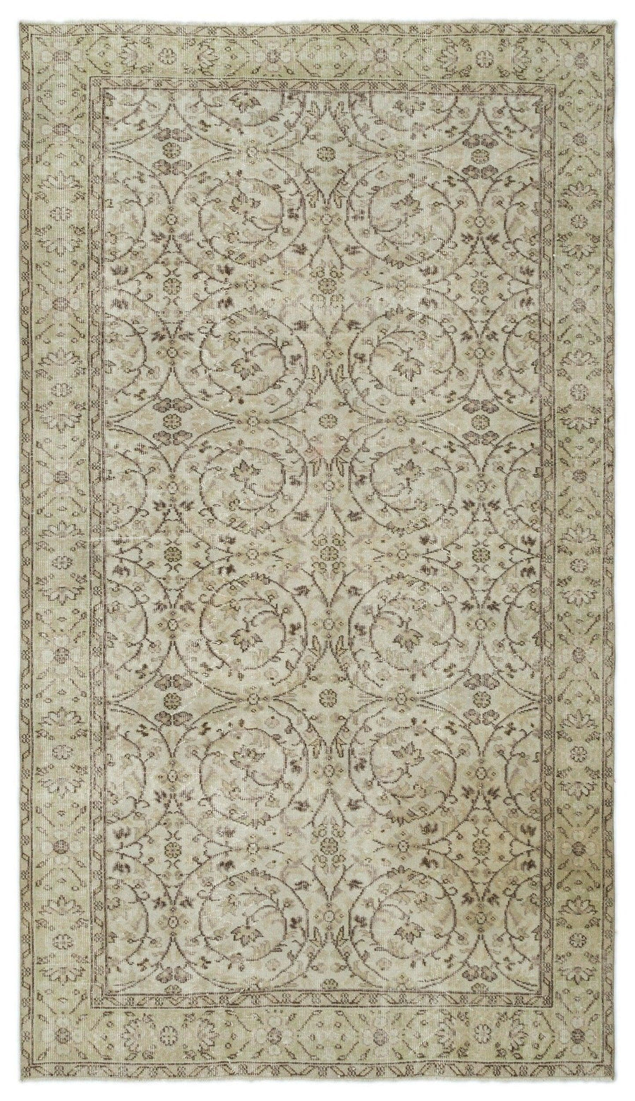 Beige Hand-Knotted Wool Rug with Floral Design 171x297 cm (5'7" x 9'9") – in the hallway