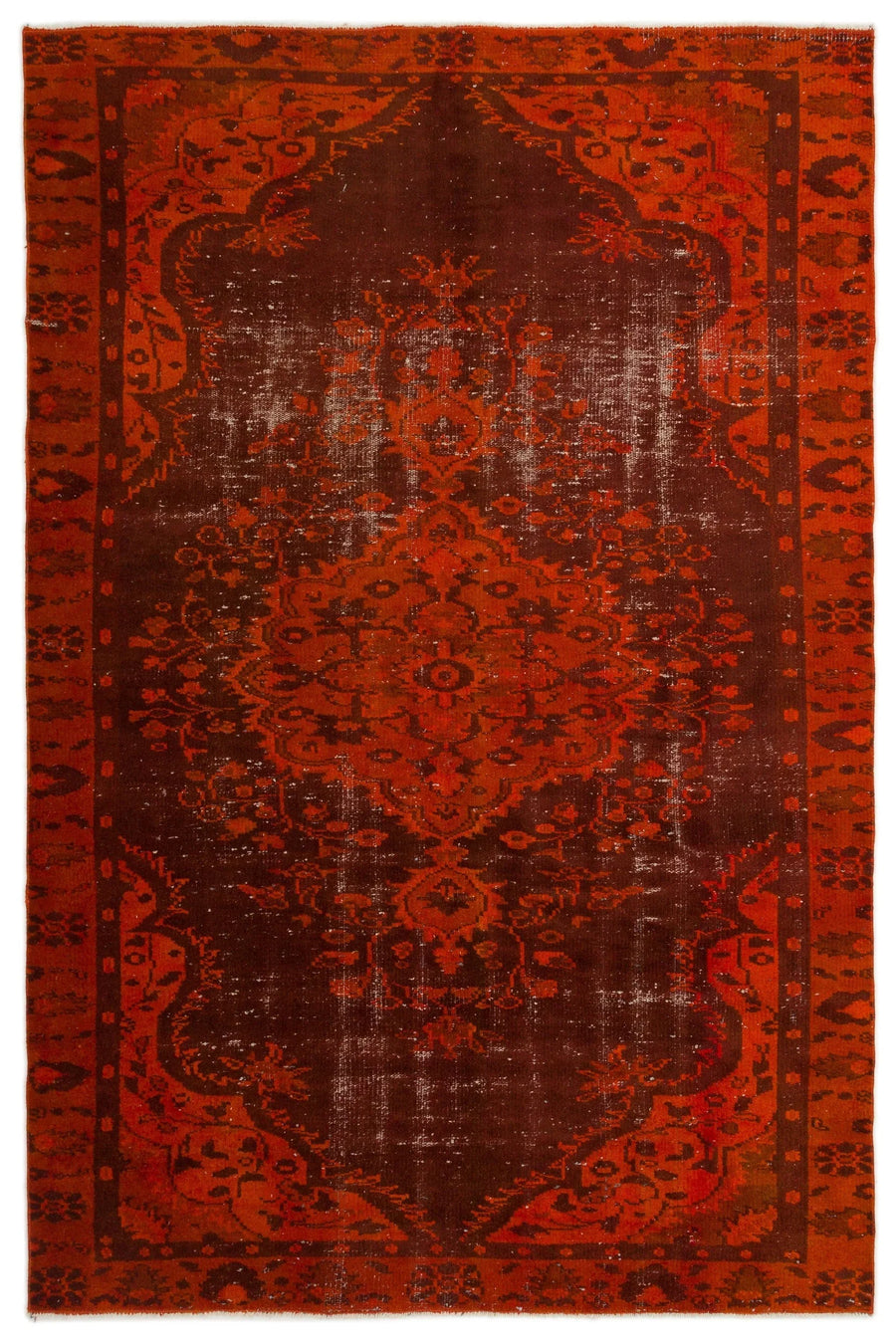 Eskitme Kırmızı Madalyon Desenli Yün Halı 181x273 cm 18999 – Koridor kullanımı