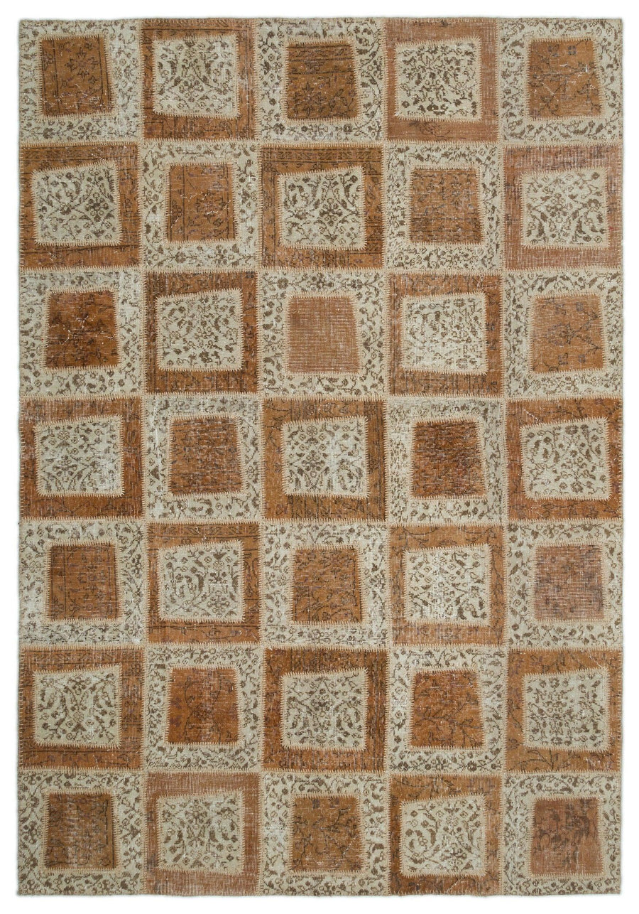 Brown & Cream Geometric Rug, Hand-Knotted Wool 194x280 cm (6'4" x 9'2") – in the living room