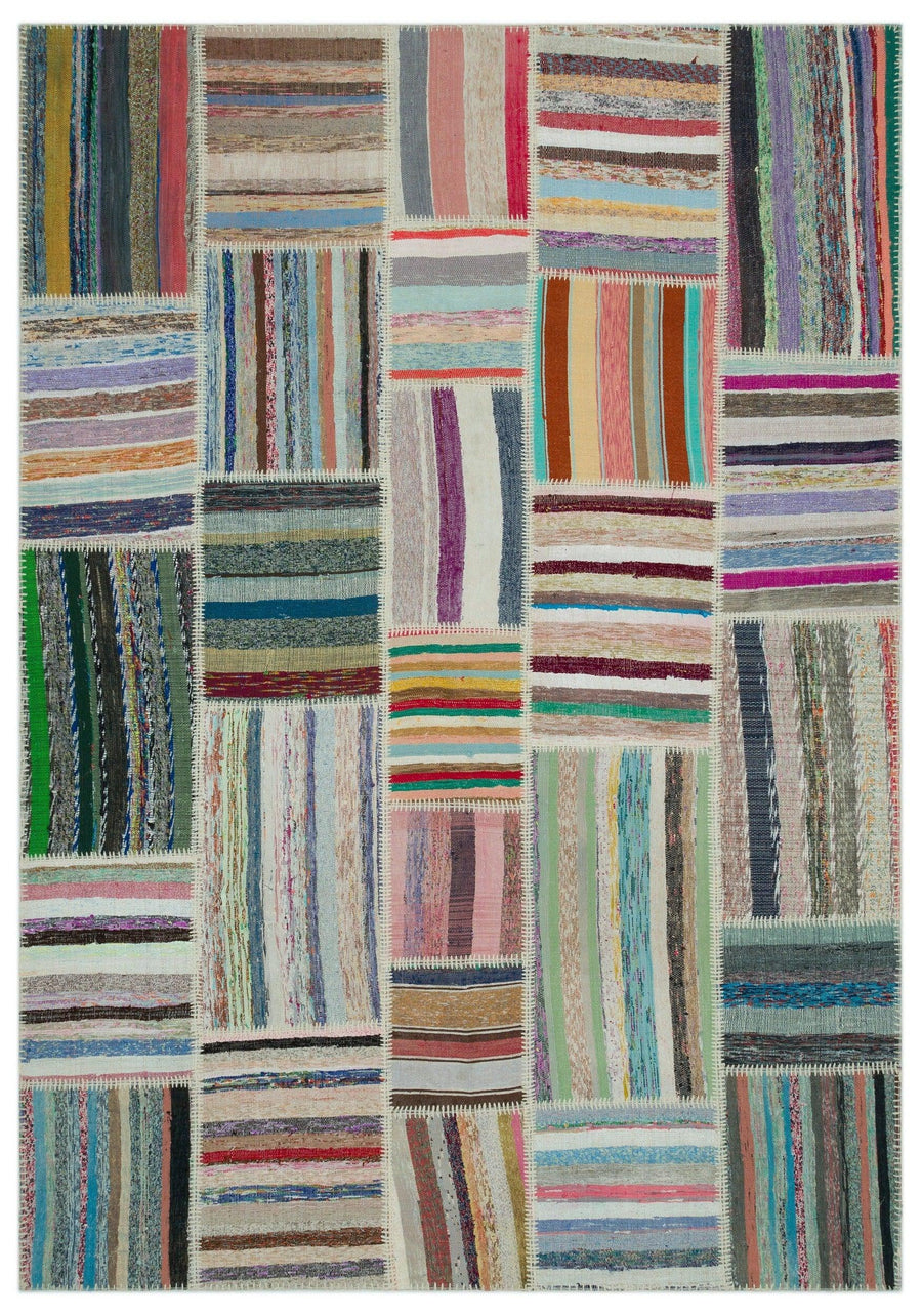 Moderner, mehrfarbiger Kelim Teppich 190x275 cm handgewebt aus Wolle – im Flur