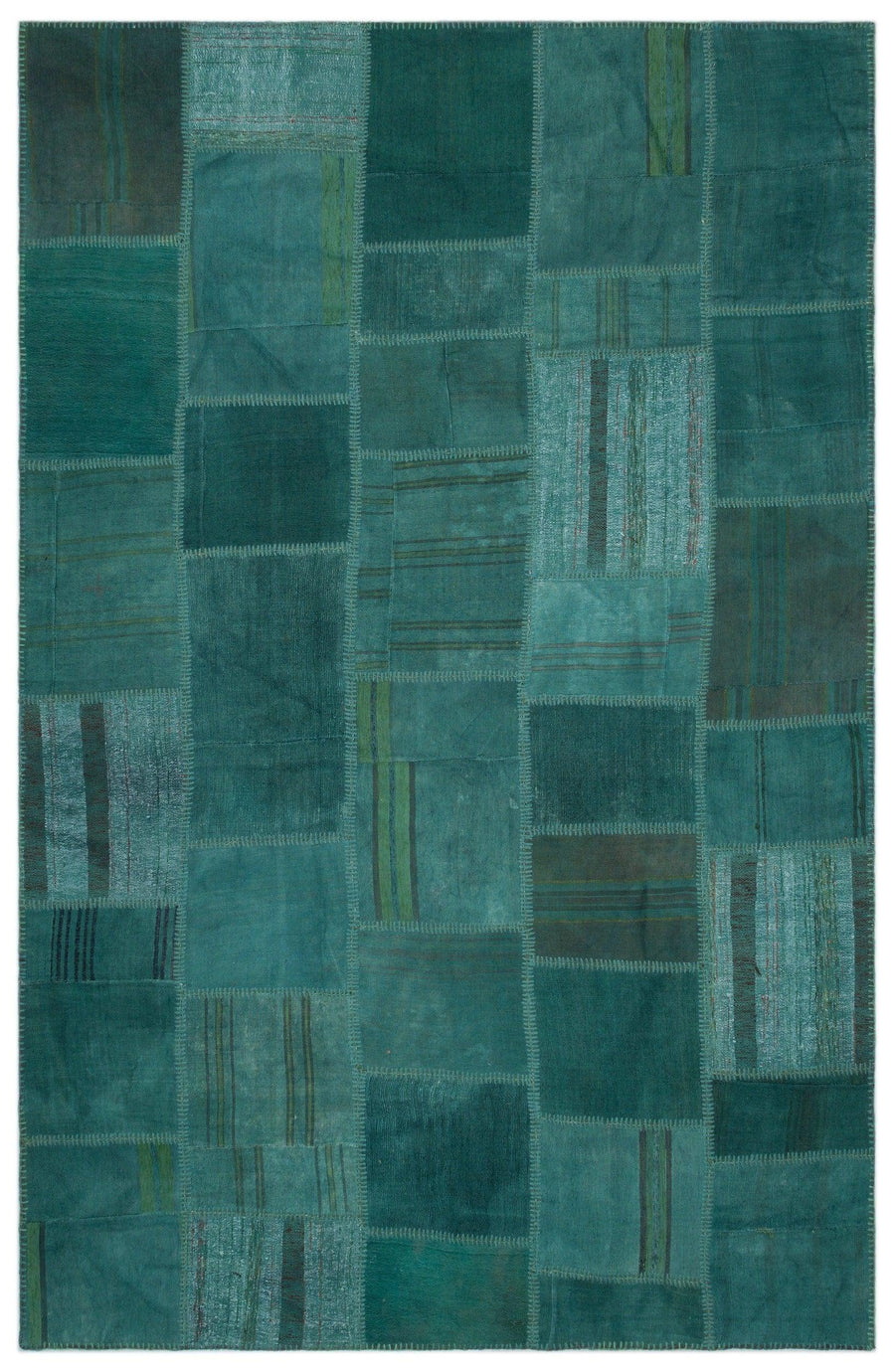 Türkiser Patchwork Teppich mit geometrischem Muster 195x300 cm – im Wohnzimmer
