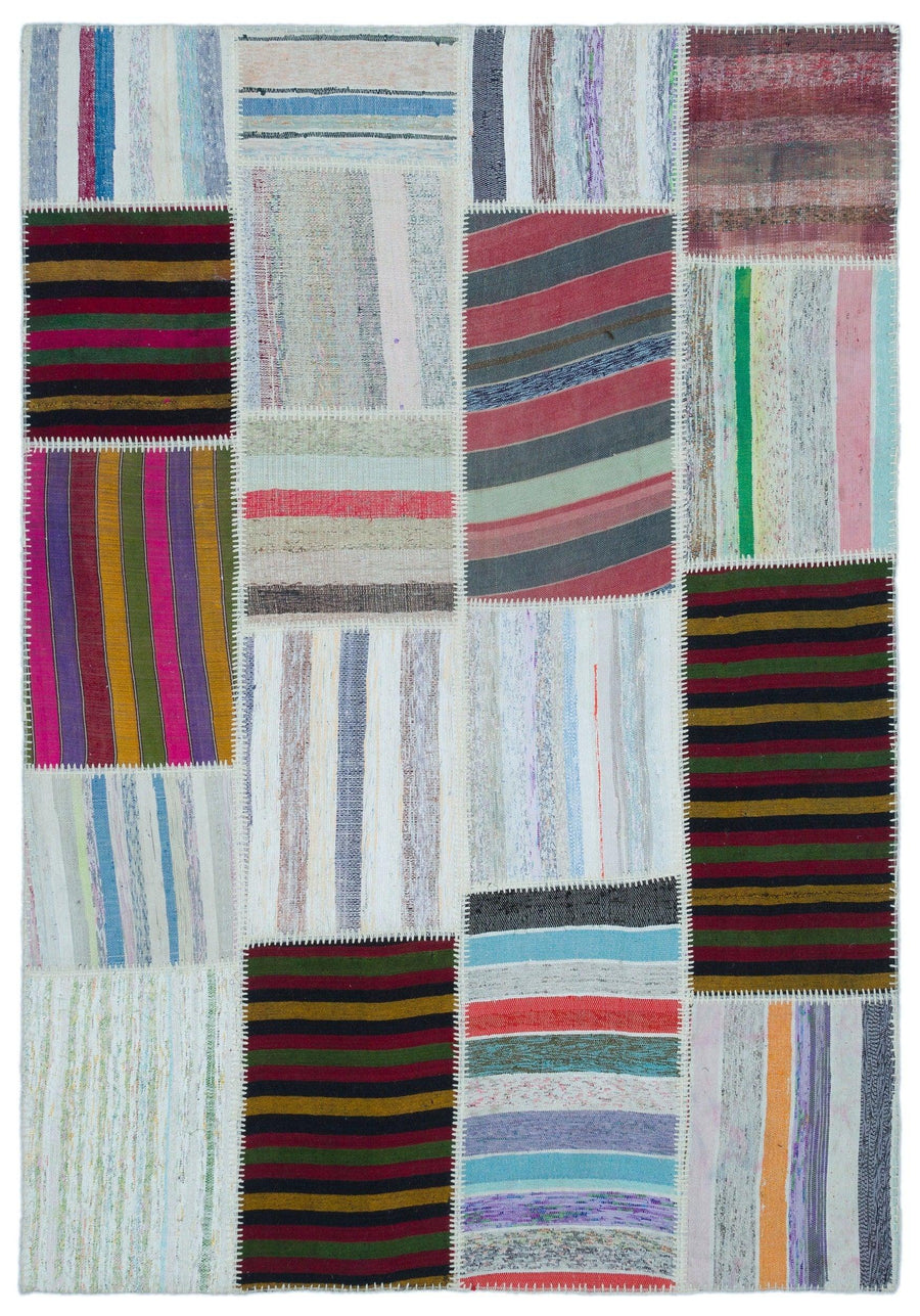 Multicolor Geometric Flatweave Kilim Rug 160x230 cm (5'3" x 7'7") – in the hallway