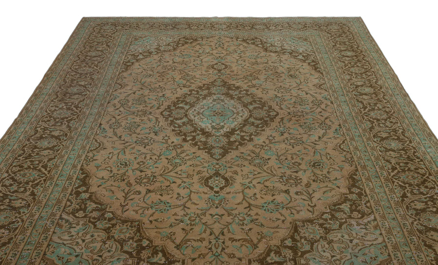 Bej Klasik Madalyonlu Yün Halı 246x345