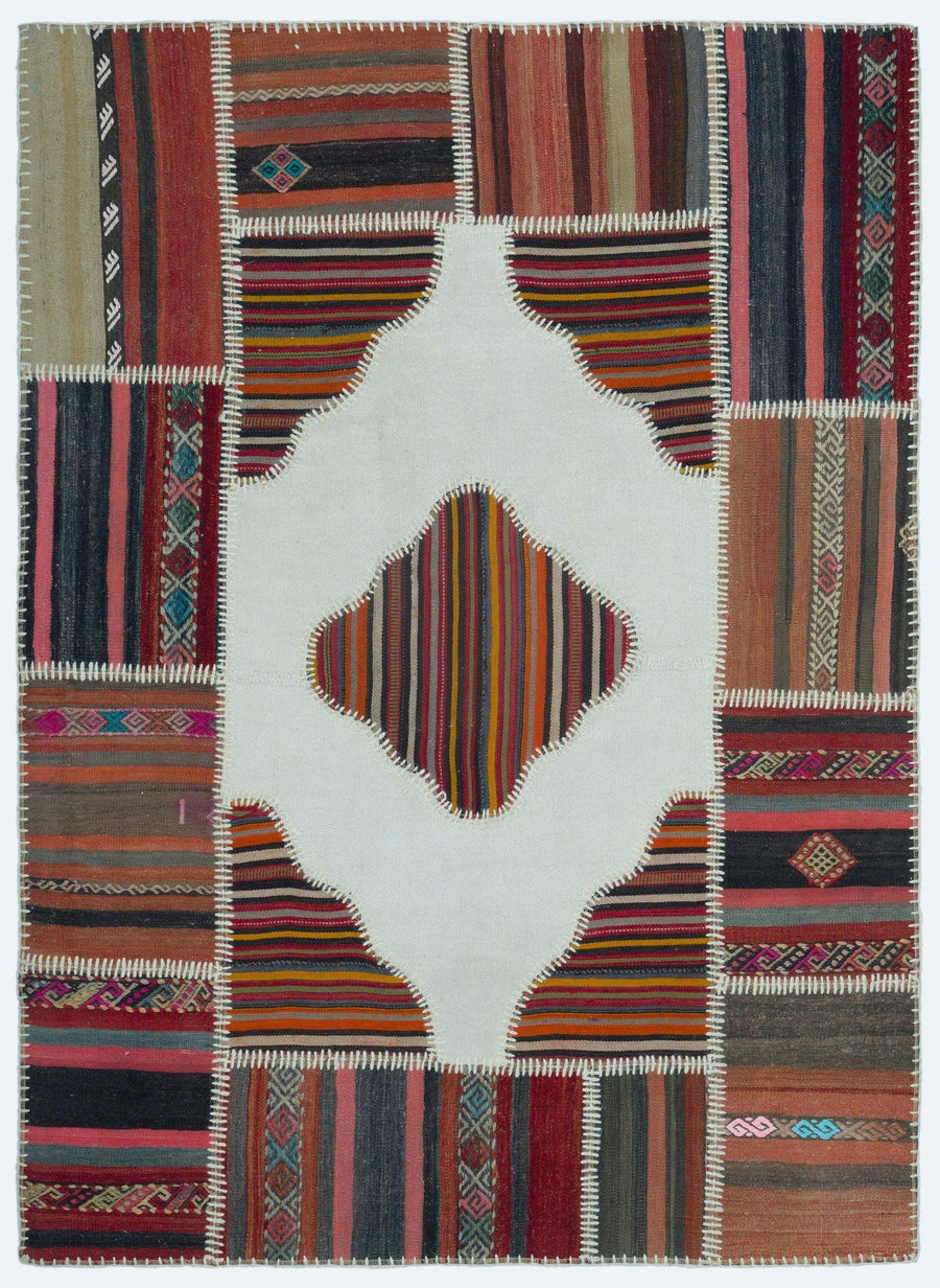El Dokuma Krem Geometrik Desenli Yün Halı 130x180 cm 25164 – Koridor kullanımı