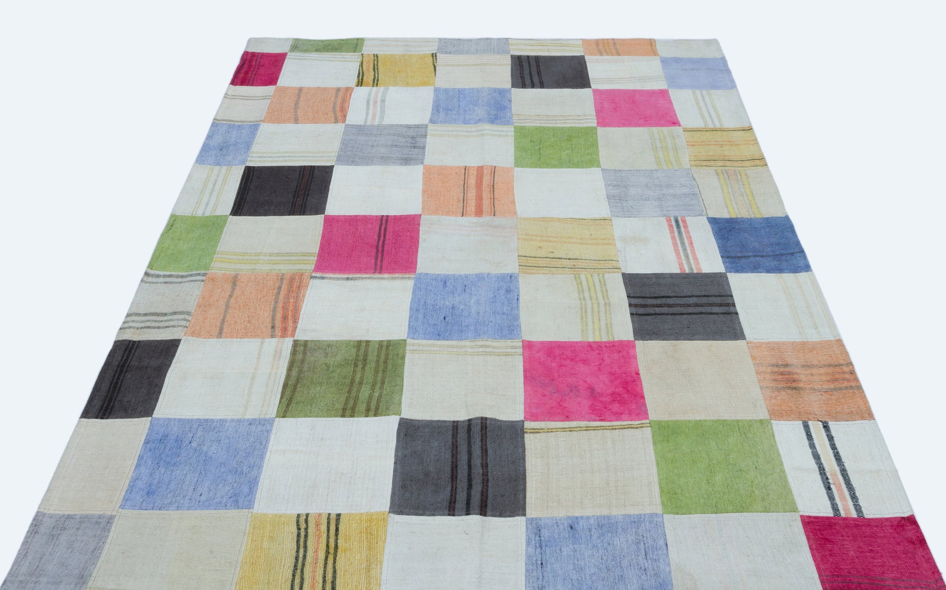 Teselya Bej Patchwork Yün El Dokuma Halısı 158 x 232 Apex Unique