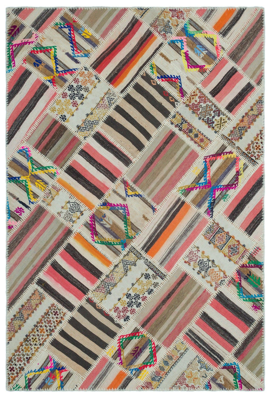 El Dokuma Krem Geometrik Desenli Yün Halı 160x234 cm 25352 – Koridor kullanımı