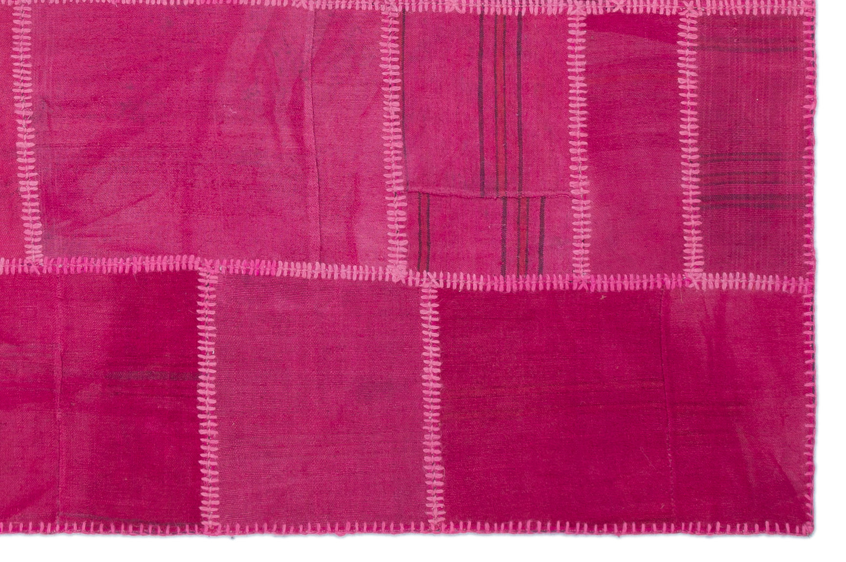 Teselya Pembe Patchwork Yün El Dokuma Halısı 155 x 234 Apex Unique