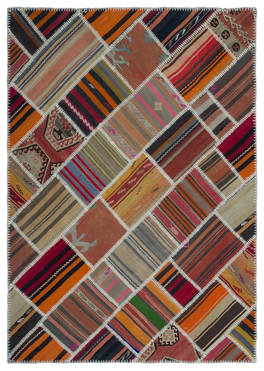 Orange and Red Ethnic Geometric Flatweave Kilim Rug 158x227 cm (5'2" x 7'5") – in the hallway