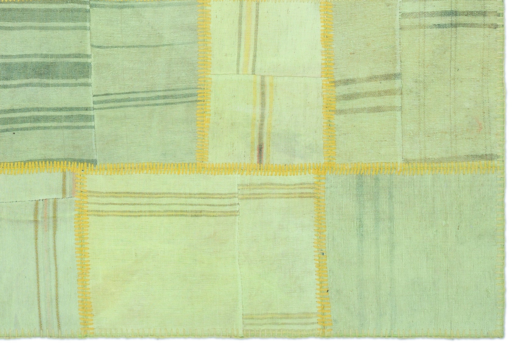 Teselya Yeşil Patchwork Yün El Dokuma Halısı 156 x 232 Apex Unique