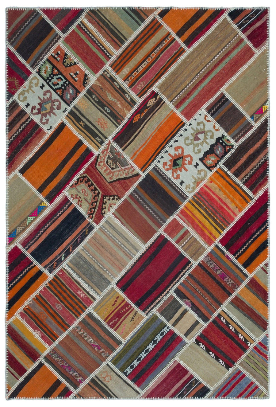 Multicolored Geometric Flatweave Kilim Rug 160x238 cm (5'3" x 7'10") – in the living room