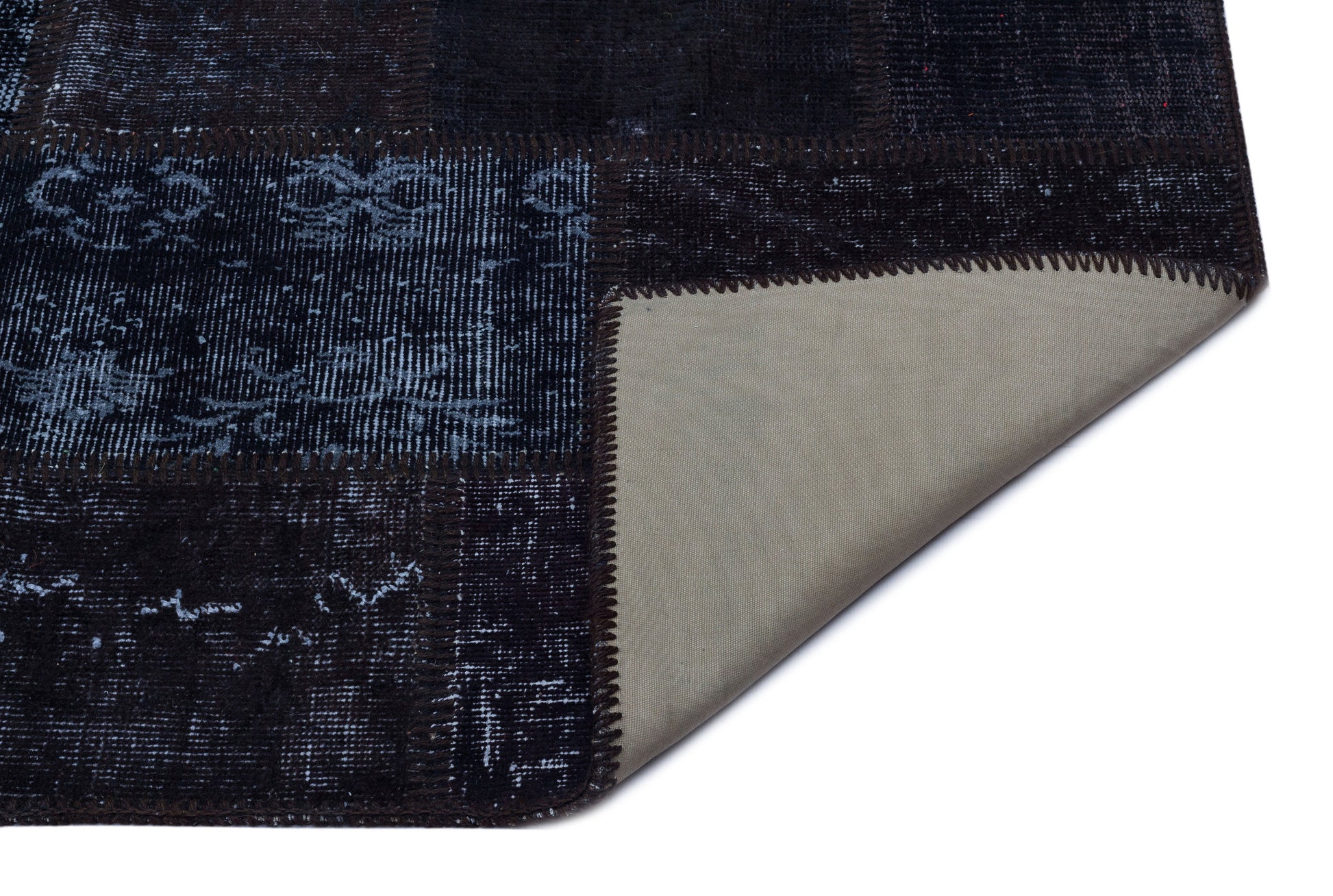 Iskece Siyah Eskitme Yün El Dokuma Halısı 080 x 150 Apex Unique