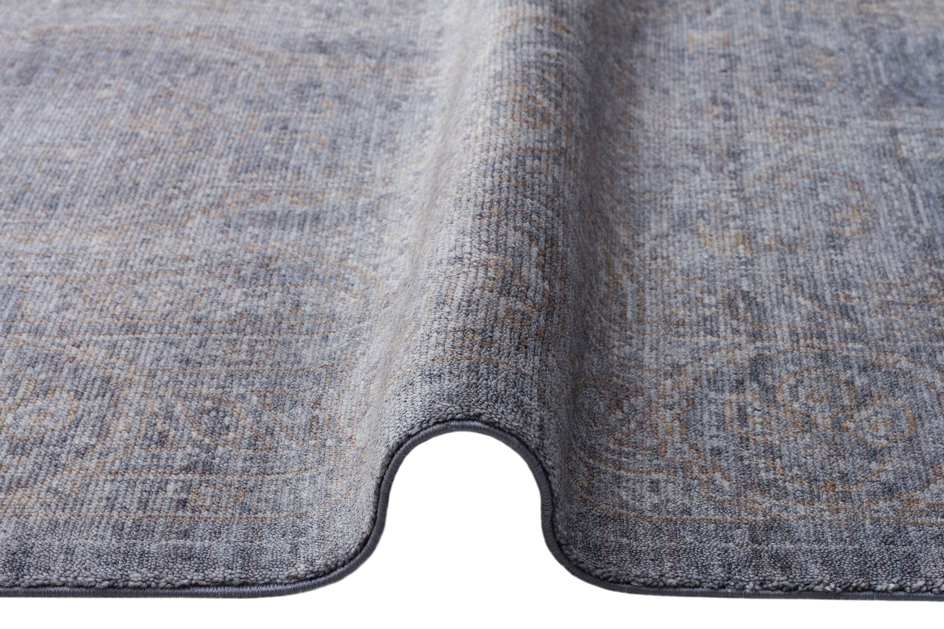 Waterbury Gri Eskitme Overdyed Tarzı Özel Hav Vermeyen ve El Emeği ile Özel Tezgahlarda Üretilen Uşak Halısı Eko