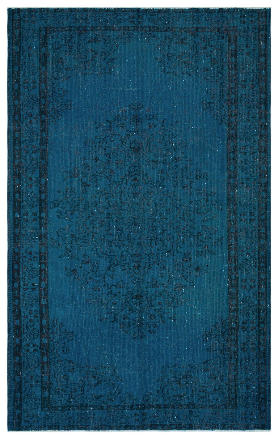 Turquoise Medallion Hand-Knotted Wool Rug 169x263 cm (5'7" x 8'8") – in the hallway