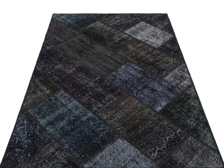 Siyah Anadolu Eskitme Geometrik Yün Halı 120x180 - Özel Seri