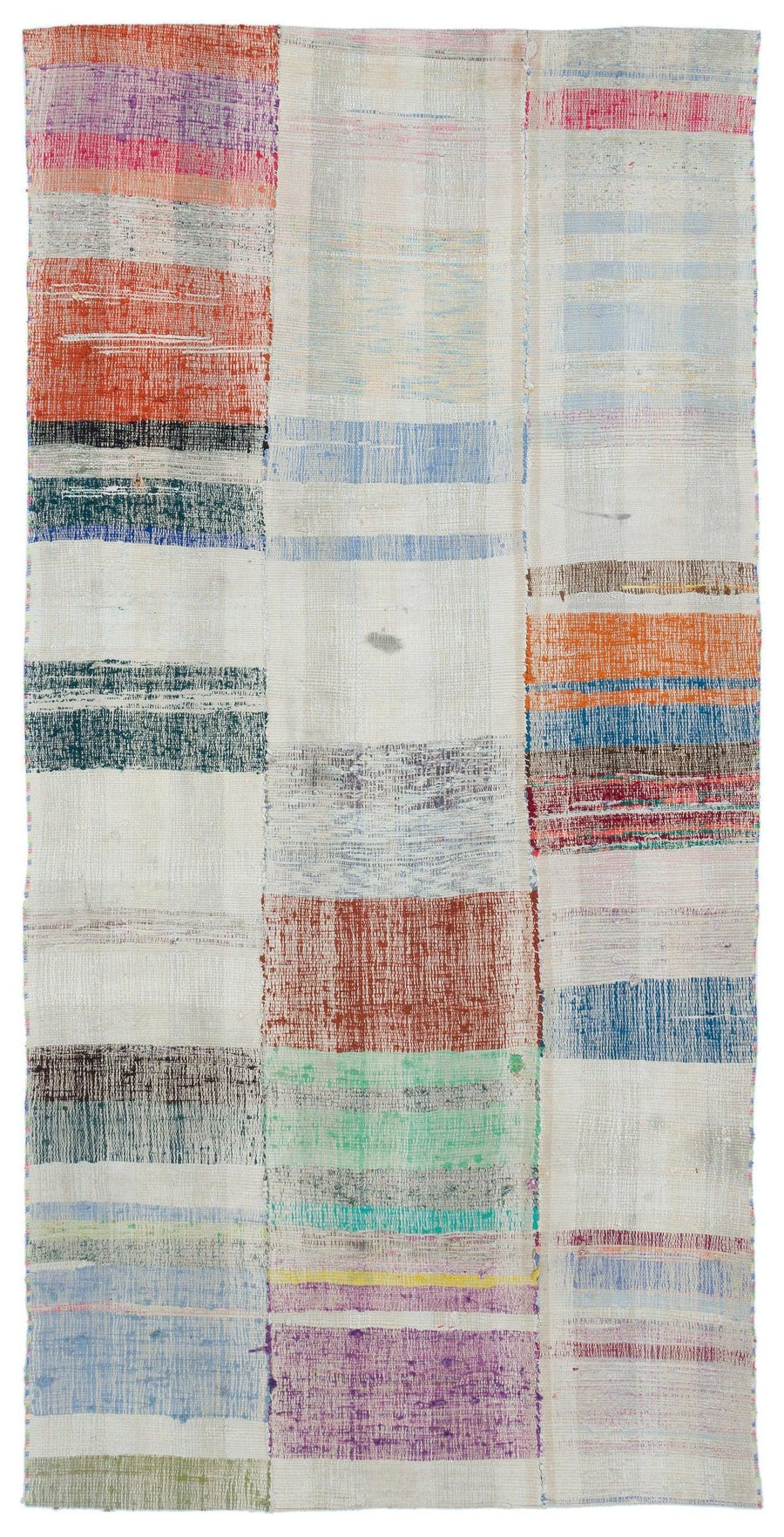 White & Multicolored Abstract Flatweave Kilim Rug 130x262 cm (4'3" x 8'7") – in the living room