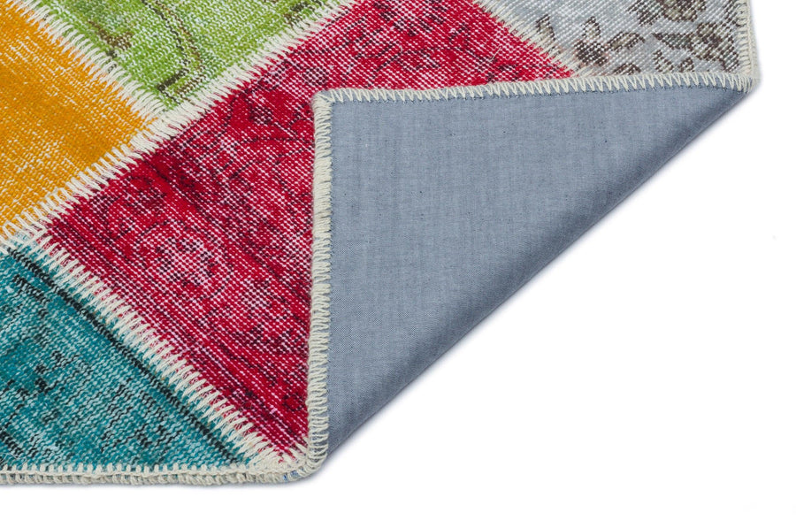 Bohemian Multi-Color Geometric Wool Kilim Rug 120x180 cm (3'11" x 5'11") – in the living room