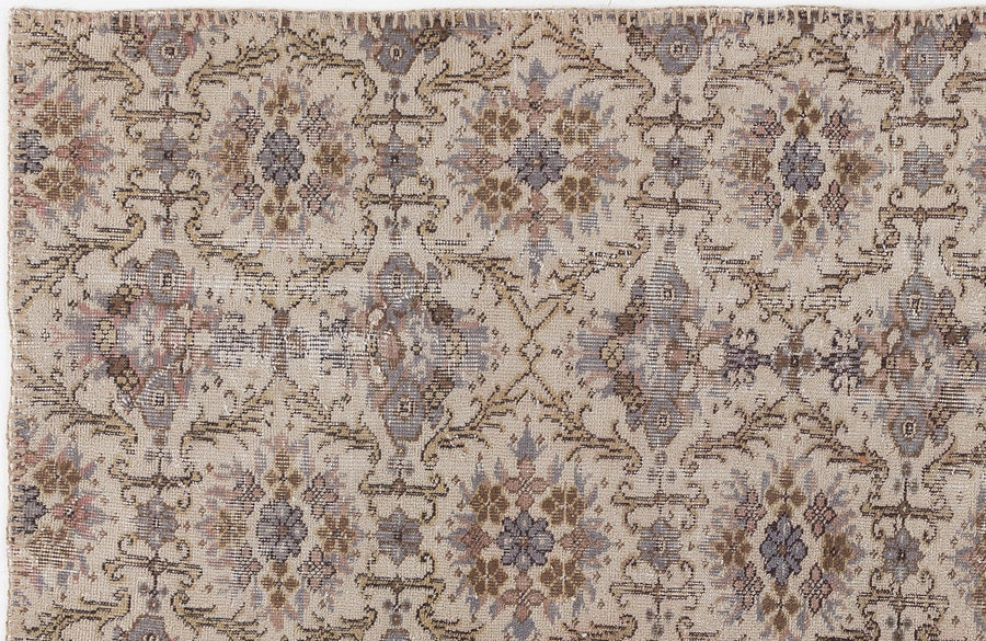 Beige & Grey Geometric Vintage Turkish Rug 142x250 cm (4'8" x 8'2") – in the living room