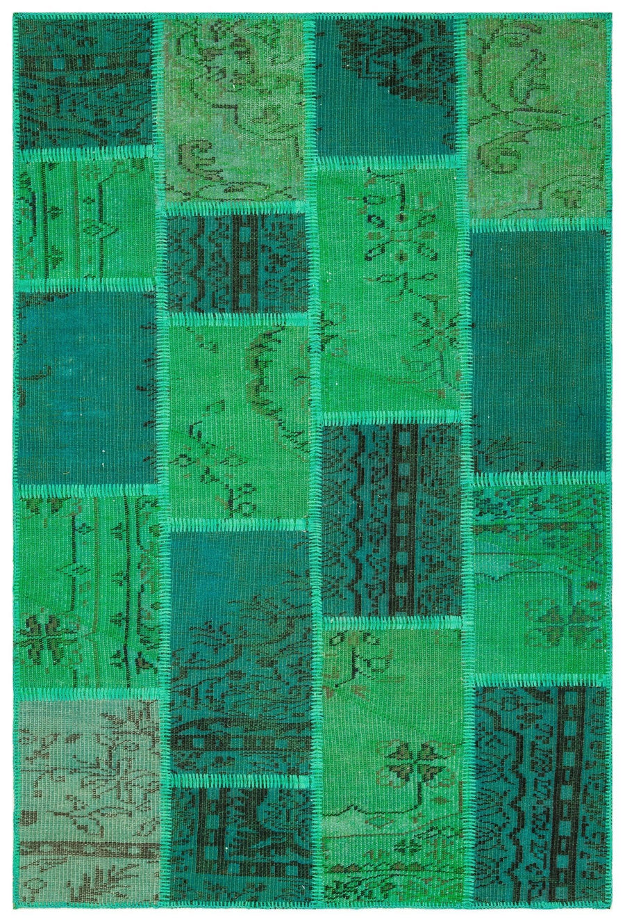 Green & Turquoise Geometric Hand-Knotted Wool Rug 121x181 cm (4' x 5'11") – in the hallway