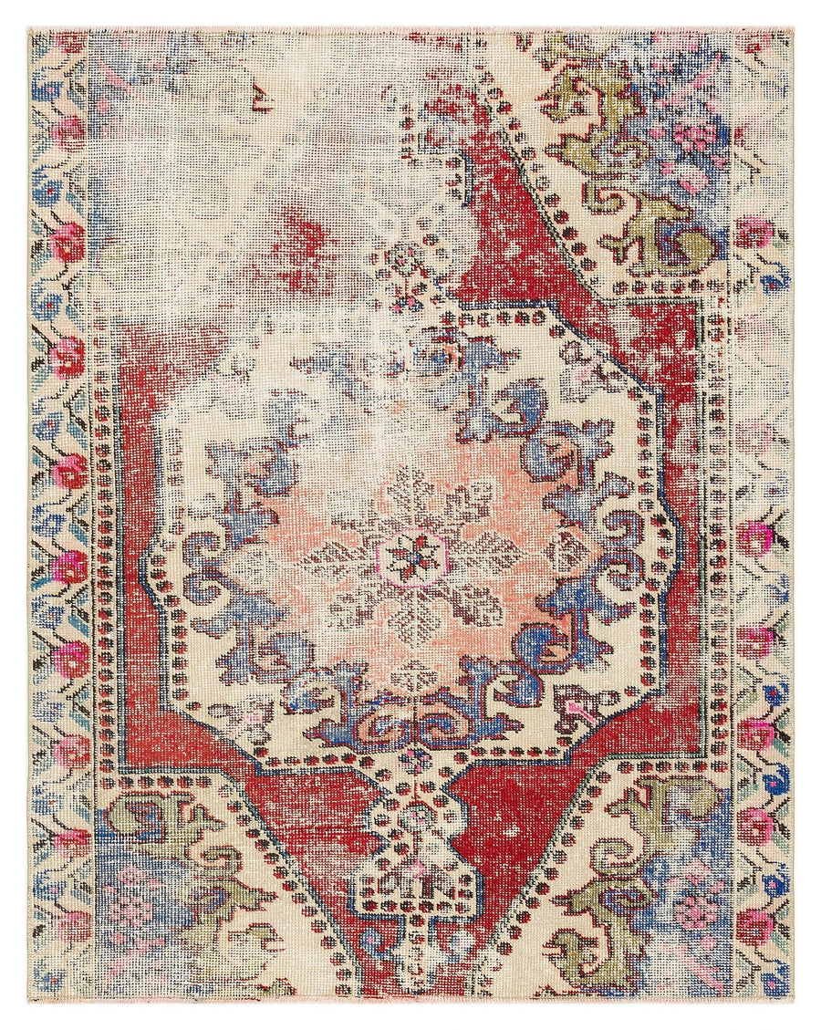 Madalyon Desenli Kırmızı ve Krem El Dokuma Halı 134x170 cm – Oturma odası kullanımı