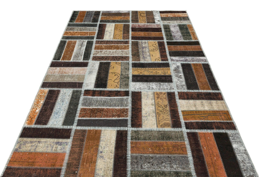 Bej Beyaz Anadolu Eskitme Geometrik Yün Halı 161x243 - Özel Seri