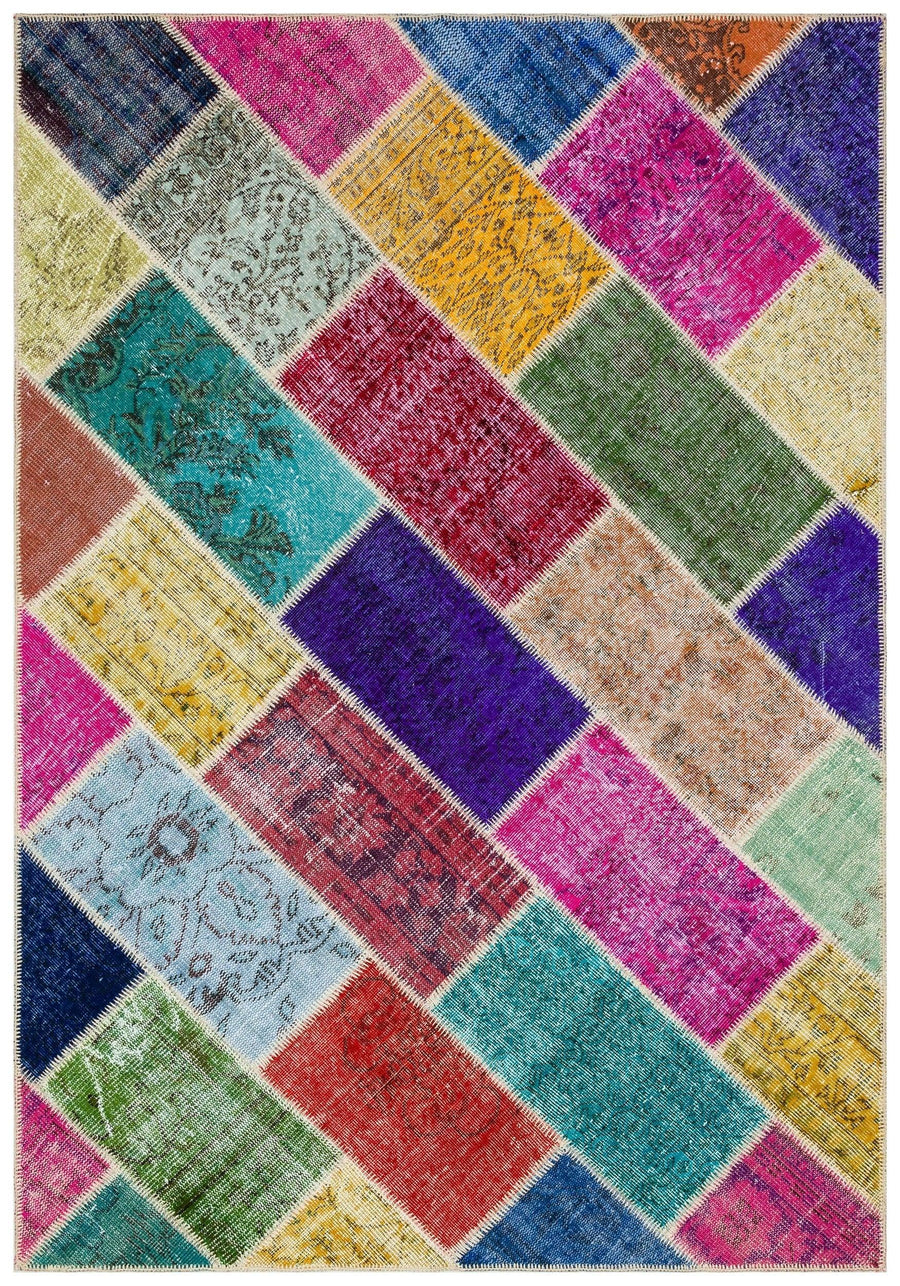 Bunter Vintage Wollteppich mit geometrischem Muster 162x229 cm – im Wohnzimmer