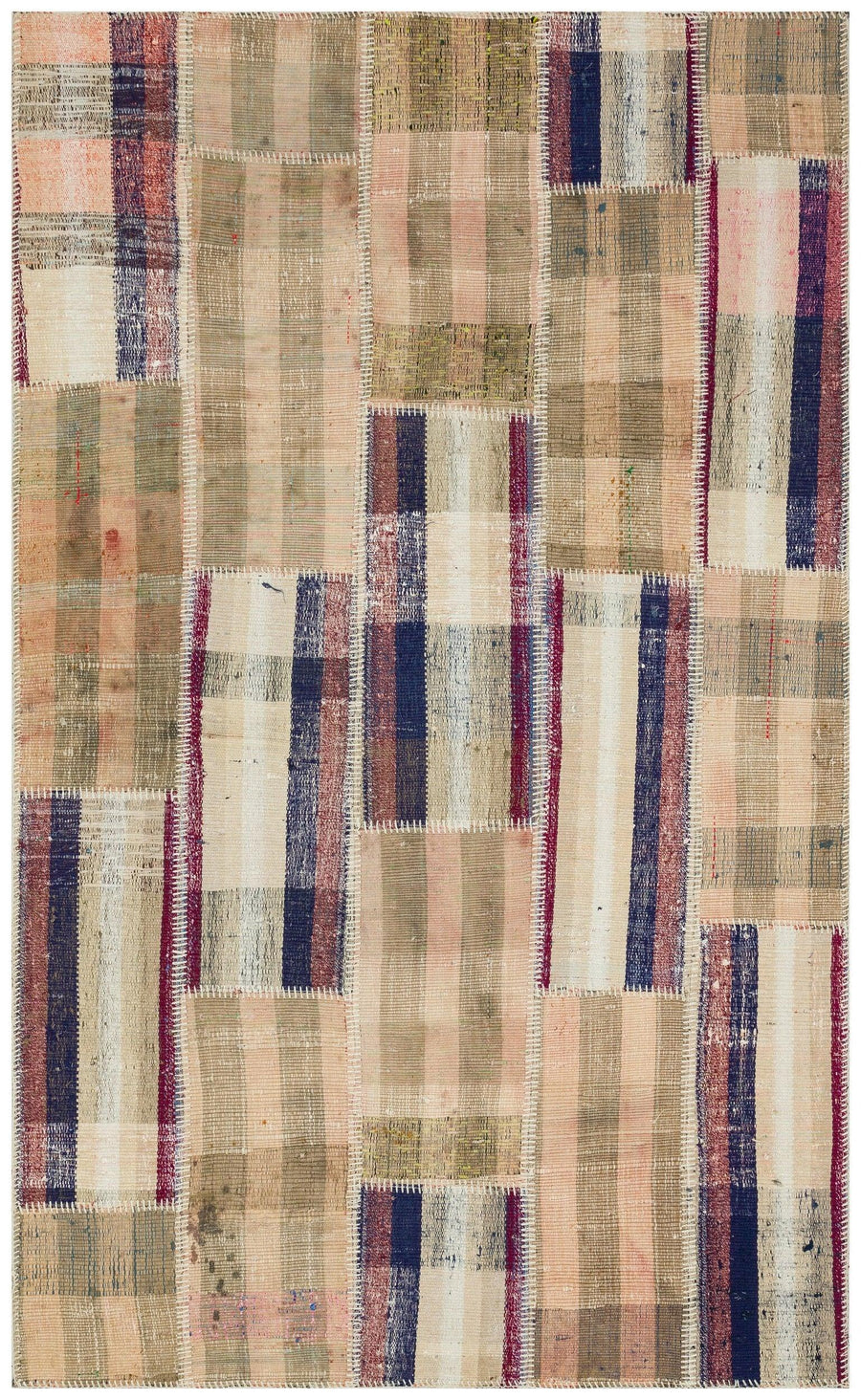 Beiger handgewebter Kelim Teppich mit geometrischem Muster 138x225 cm – im Flur