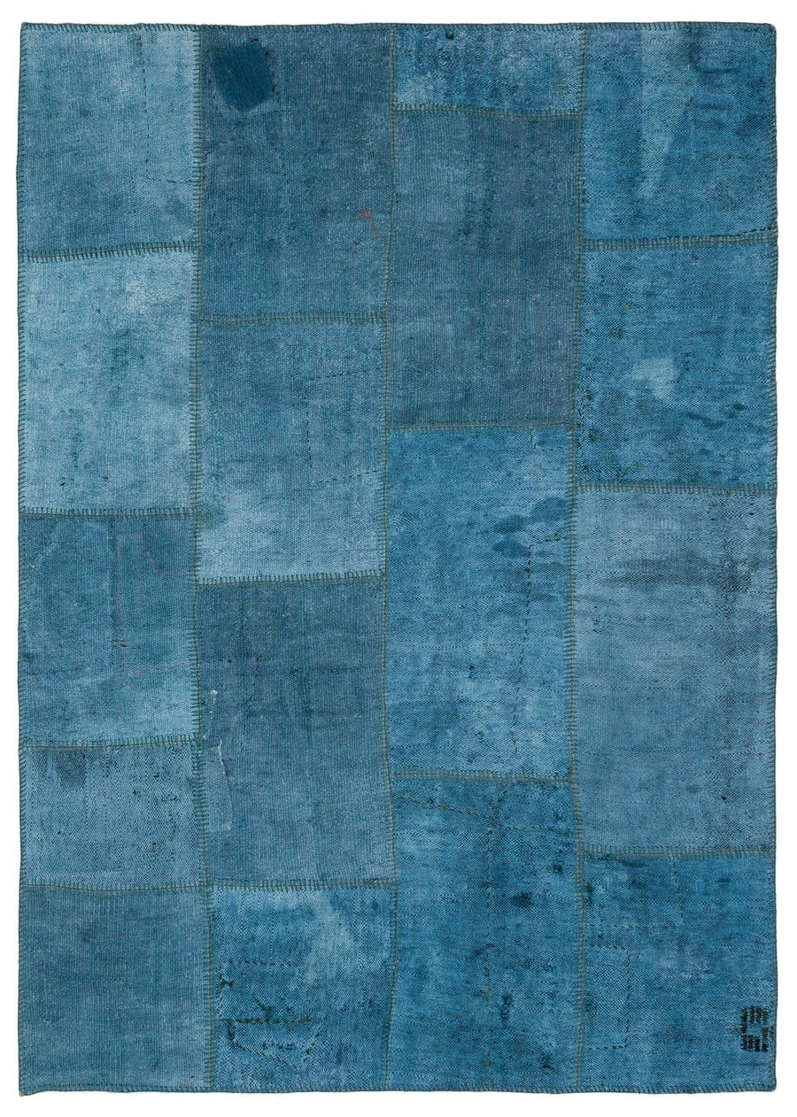 Modern Blue Plain Patchwork Area Rug 157x220 cm (5'2" x 7'3") – in the living room