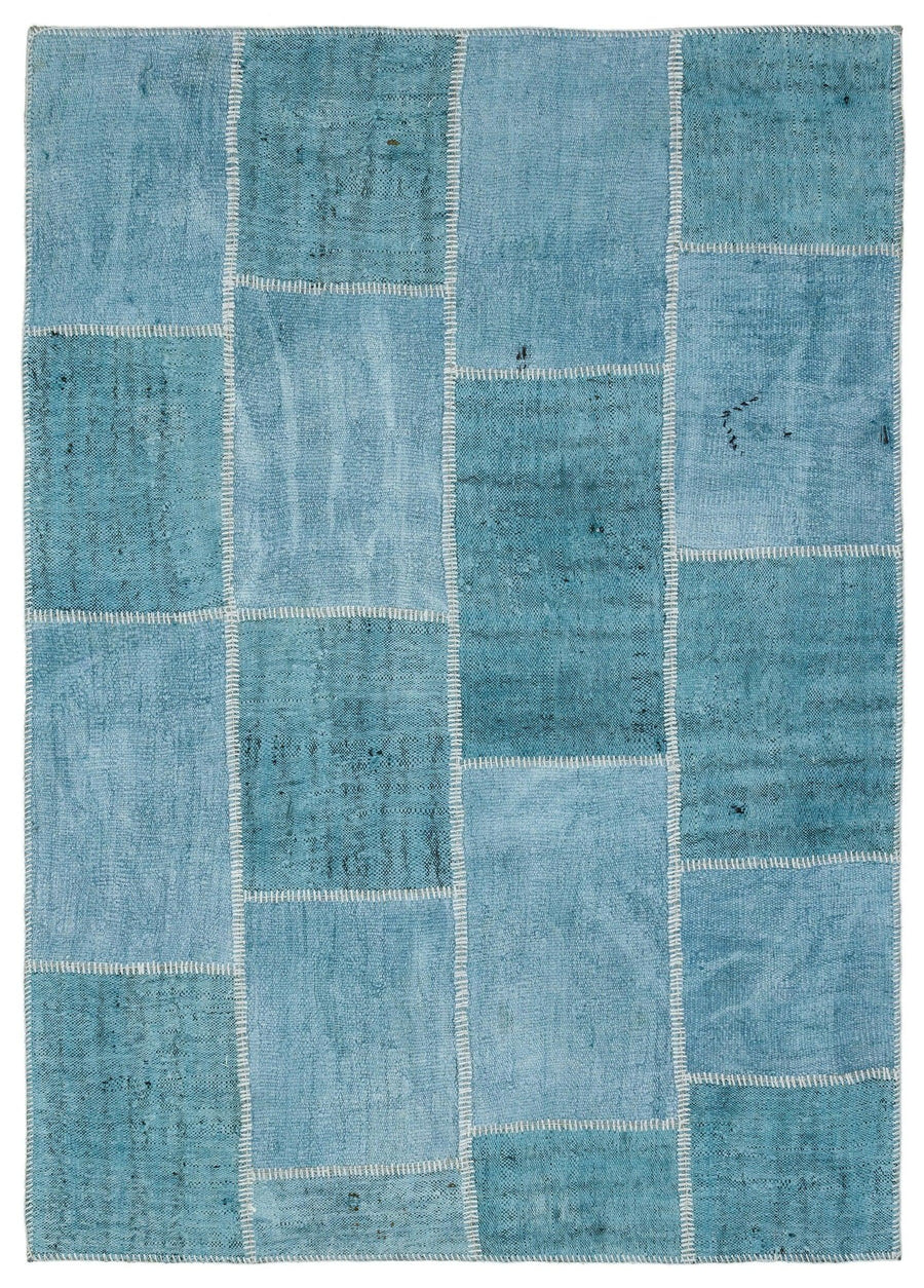 Blue and Turquoise Geometric Patchwork Rug 158x222 cm (5'2" x 7'3") – in the hallway