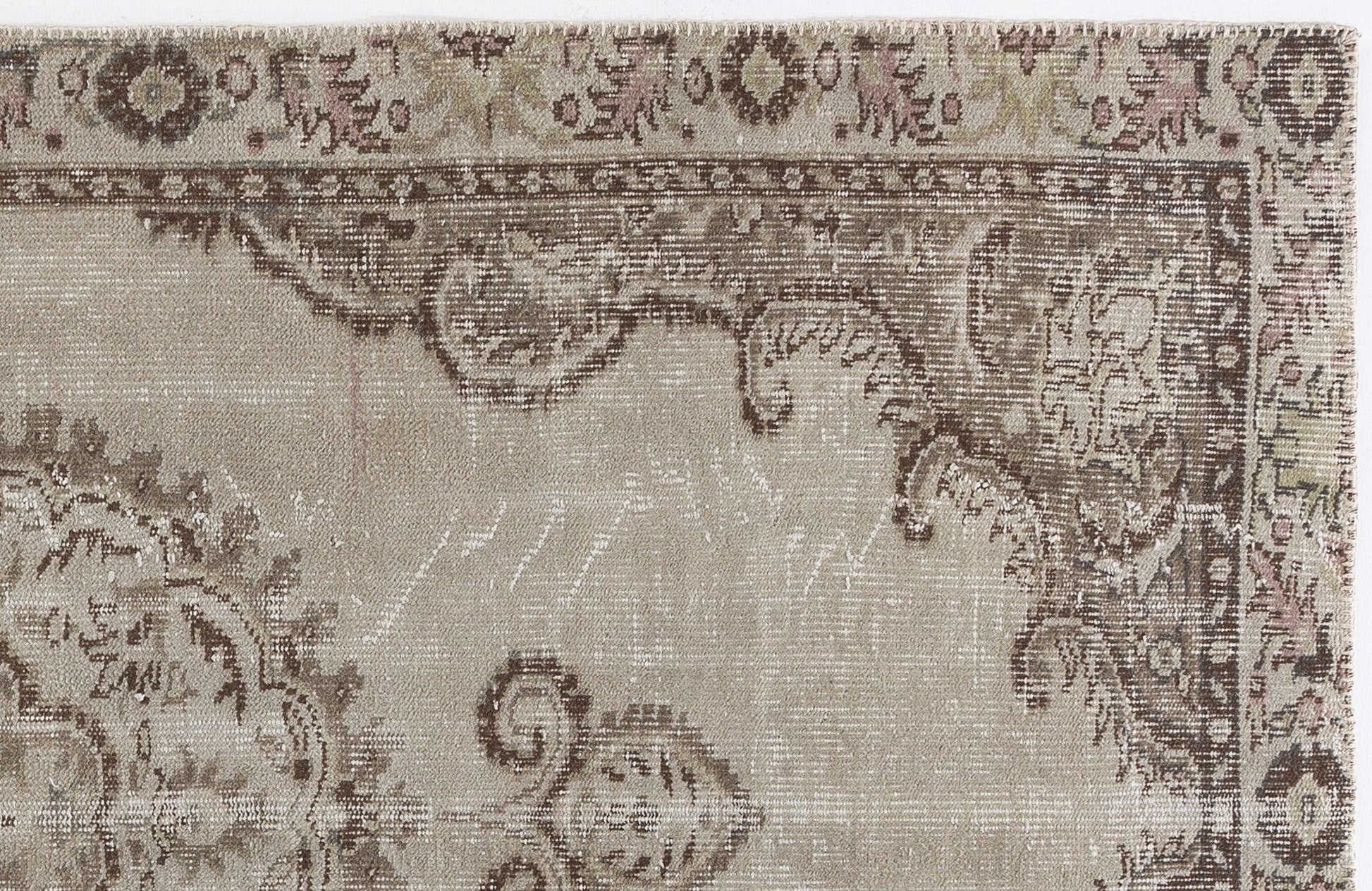 Bej Anadolu Eskitme Madalyonlu Yün Halı 145x270 - Özel Seri