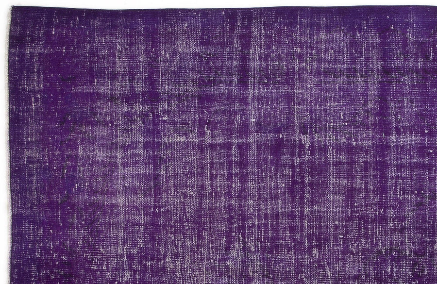 Solid Purple Distressed Hand-Knotted Wool Rug 180x281 cm (5'11" x 9'3") – in the living room