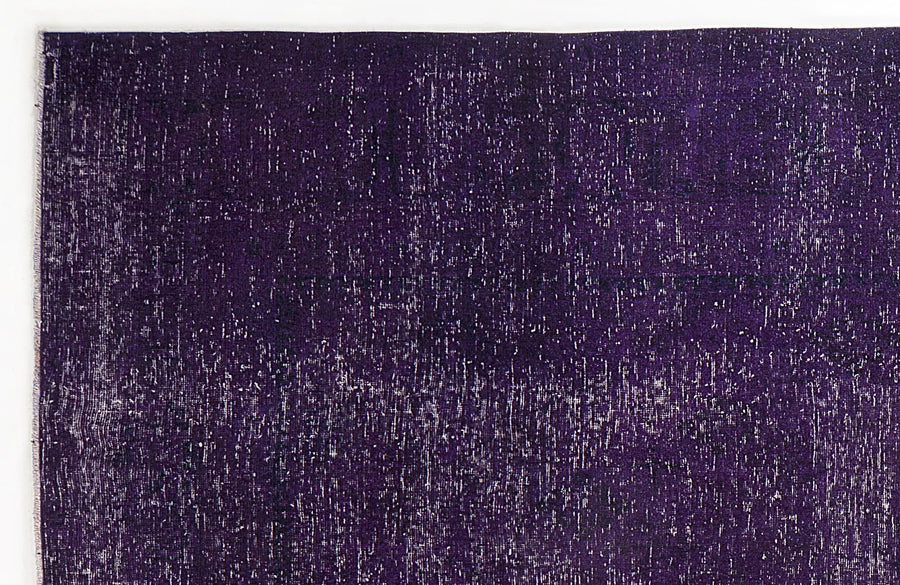 Red and Purple Hand-Knotted Wool Rug 300x402 cm (9'10" x 13'2") – in the living room