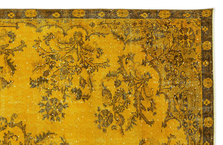 Vintage Yellow & Brown Floral Runner Rug 208x313 cm (6'10" x 10'3") – in the living room