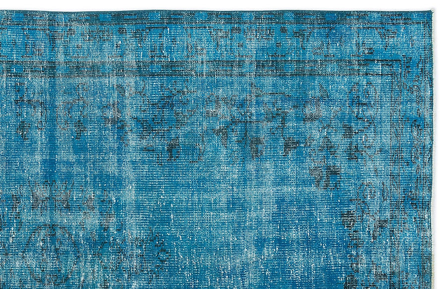 Blue and Grey Abstract Hand-Knotted Wool Rug 157x247 cm (5'2" x 8'1") – in the living room